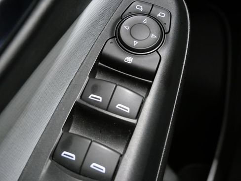 Used 2025 Buick Envista Preferred FWD image 12