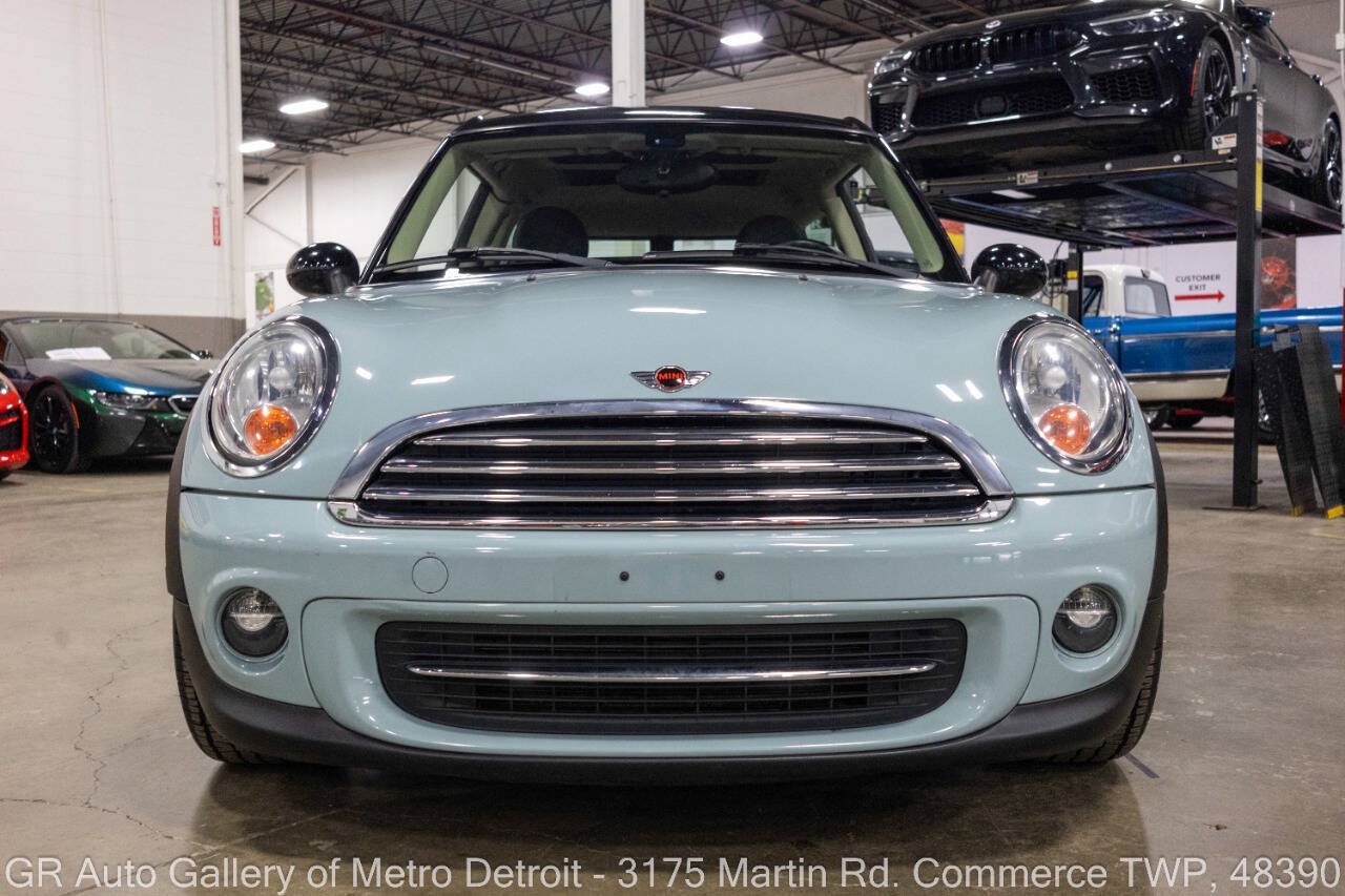 Used 2013 MINI Cooper Clubman FWD image 12