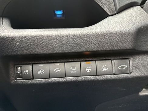 Used 2021 Toyota RAV4 XSE w/ Premium Package AWD/4WD image 17