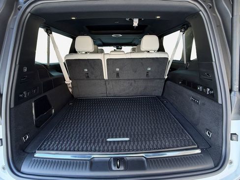 New 2026 Jeep Grand Wagoneer L Summit AWD/4WD image 37