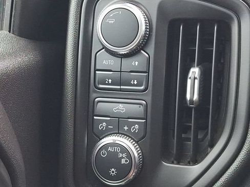 Used 2022 GMC Sierra 1500 Pro w/ Pro Value Package AWD/4WD image 23