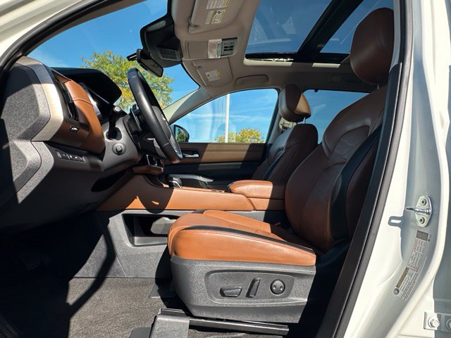 Certified 2023 Nissan Pathfinder Platinum AWD/4WD image 20