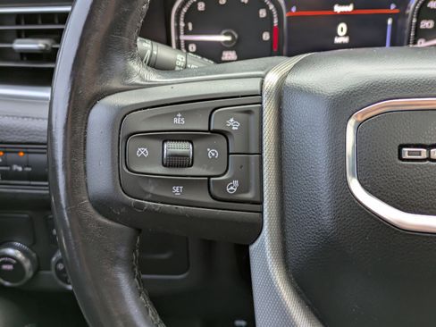 Used 2021 GMC Yukon XL Denali w/ Denali Premium Package image 28