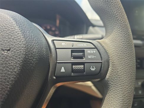 Used 2023 Honda Accord EX image 24