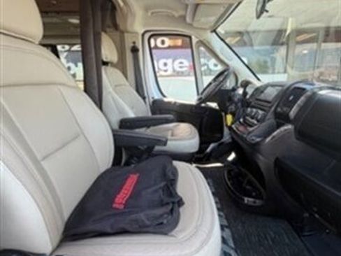 Used 2019 RAM ProMaster 3500 w/ Premium Appearance Group FWD image 14