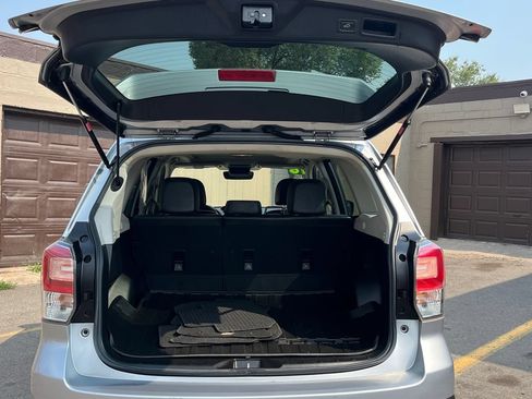 Used 2018 Subaru Forester 2.5i Limited AWD/4WD image 22