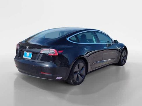 Used 2019 Tesla Model 3 Mid Range image 6