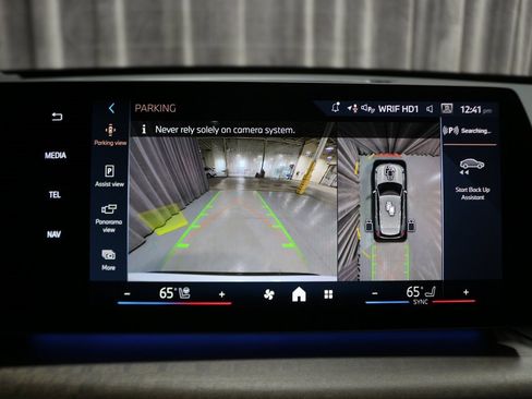 New 2025 BMW X1 xDrive28i w/ Premium Package image 23