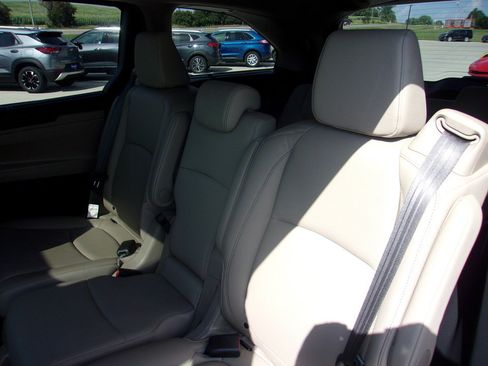 Used 2022 Honda Odyssey Touring image 15