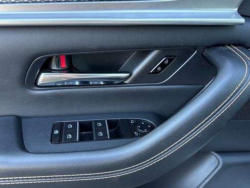 Used 2025 MAZDA CX-90 3.3 Turbo w/ Premium Sport Pkg image 8