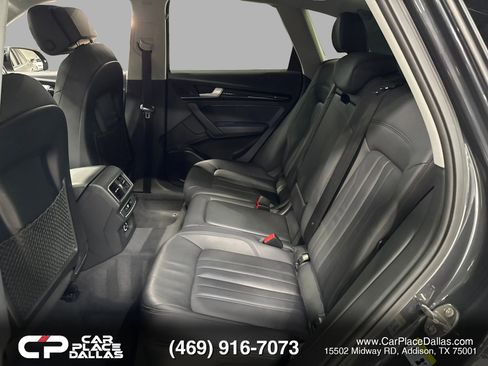 Used 2019 Audi Q5 2.0T Premium w/ Convenience Package AWD/4WD image 24