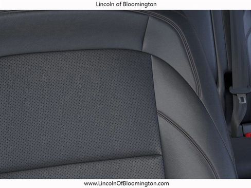 New 2026 Lincoln Nautilus Premier w/ Equipment Group 102A image 19