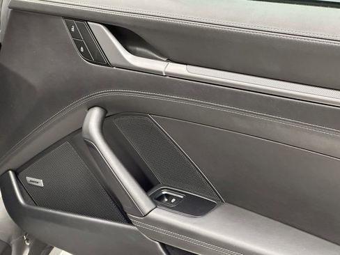 Used 2022 Porsche 911 Carrera image 16