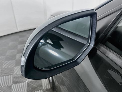 Used 2024 Hyundai Ioniq 6 SE RWD image 16