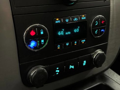 Used 2013 GMC Yukon SLE image 67