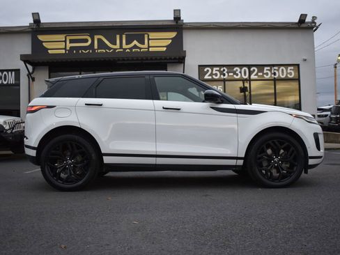 Used 2020 Land Rover Range Rover Evoque SE image 6