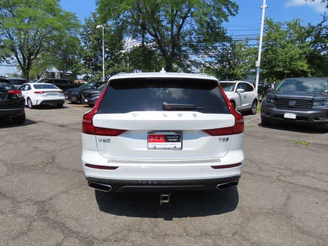 Used 2020 Volvo V60 T5 Cross Country w/ Protection Package Premier AWD/4WD image 5