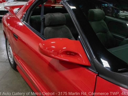 Used 1993 Pontiac Firebird Trans Am image 38
