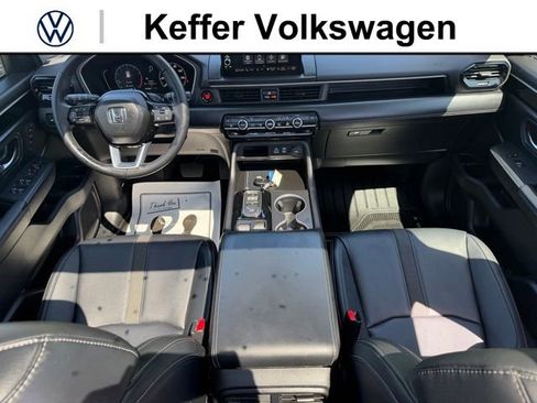 Used 2025 Honda Pilot Touring image 30