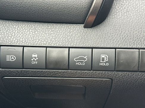 Used 2024 Toyota Camry SE image 41