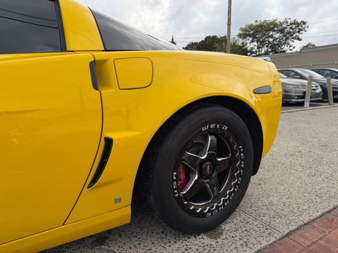 Used 2009 Chevrolet Corvette Z06 image 6
