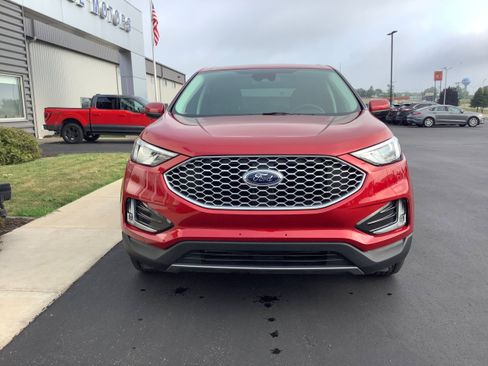Certified 2024 Ford Edge SEL w/ Convenience Package AWD/4WD image 3