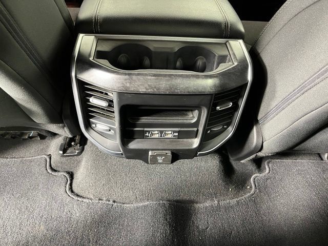 Used 2019 RAM 1500 Big Horn AWD/4WD image 34