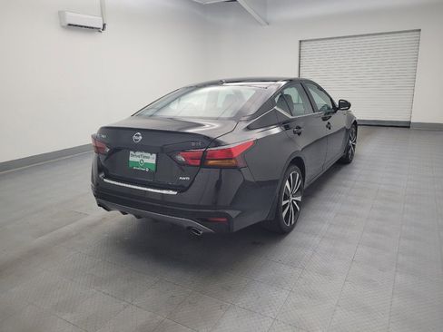 Used 2021 Nissan Altima 2.5 SR image 9