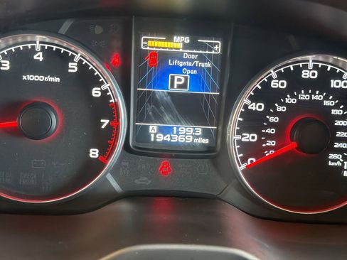 Used 2013 Subaru Outback 3.6R Limited w/ Moonroof Pkg image 19