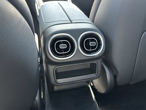 Certified 2026 Mercedes-Benz GLC 300 image 26