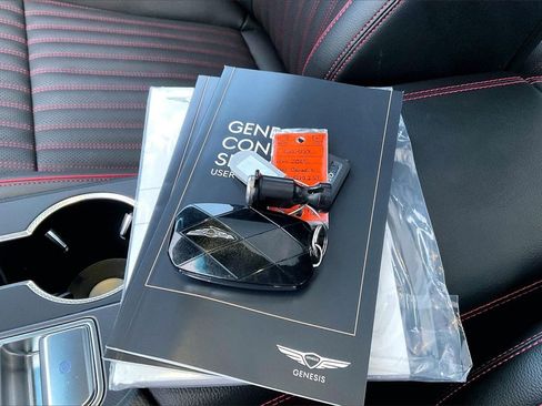 Used 2025 Genesis G70 2.5T w/ Sport Prestige Package image 34