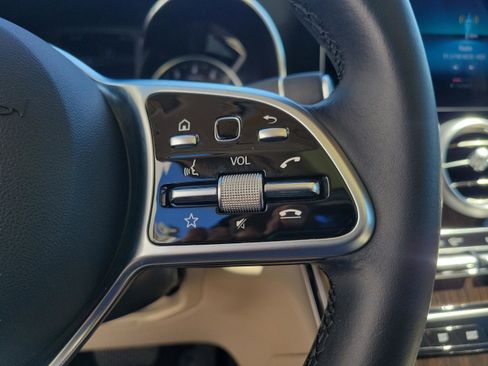 Certified 2022 Mercedes-Benz GLC 300 GLC 300 image 27