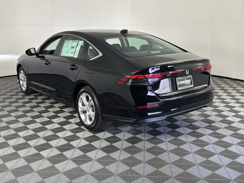 New 2025 Honda Accord LX image 6