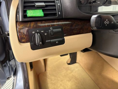 Used 2006 BMW 325Ci CI image 25