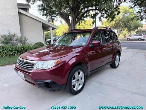 Used 2010 Subaru Forester 2.5X Premium AWD/4WD image 1