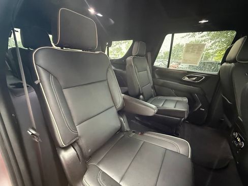 Used 2023 Chevrolet Tahoe Premier AWD/4WD image 31