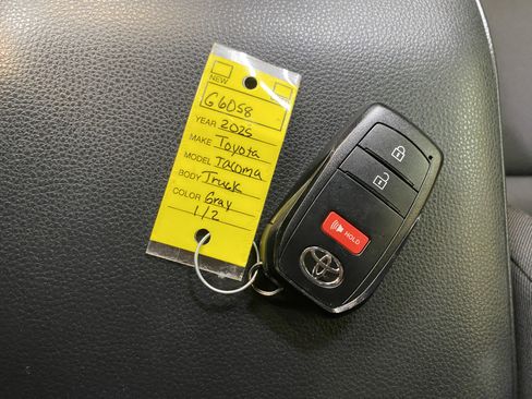 Used 2025 Toyota Tacoma SR5 image 44