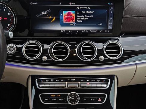 Used 2019 Mercedes-Benz E 300 image 15