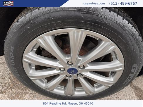 Used 2018 Ford Escape Titanium w/ Ford Safe & Smart Package AWD/4WD image 34