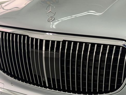 Used 2026 Mercedes-Benz Maybach GLS 600 4MATIC image 19