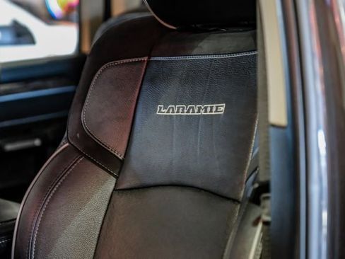 Used 2019 RAM 3500 Laramie image 33