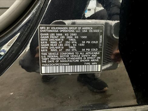 Used 2023 Volkswagen Atlas Cross Sport SE image 34