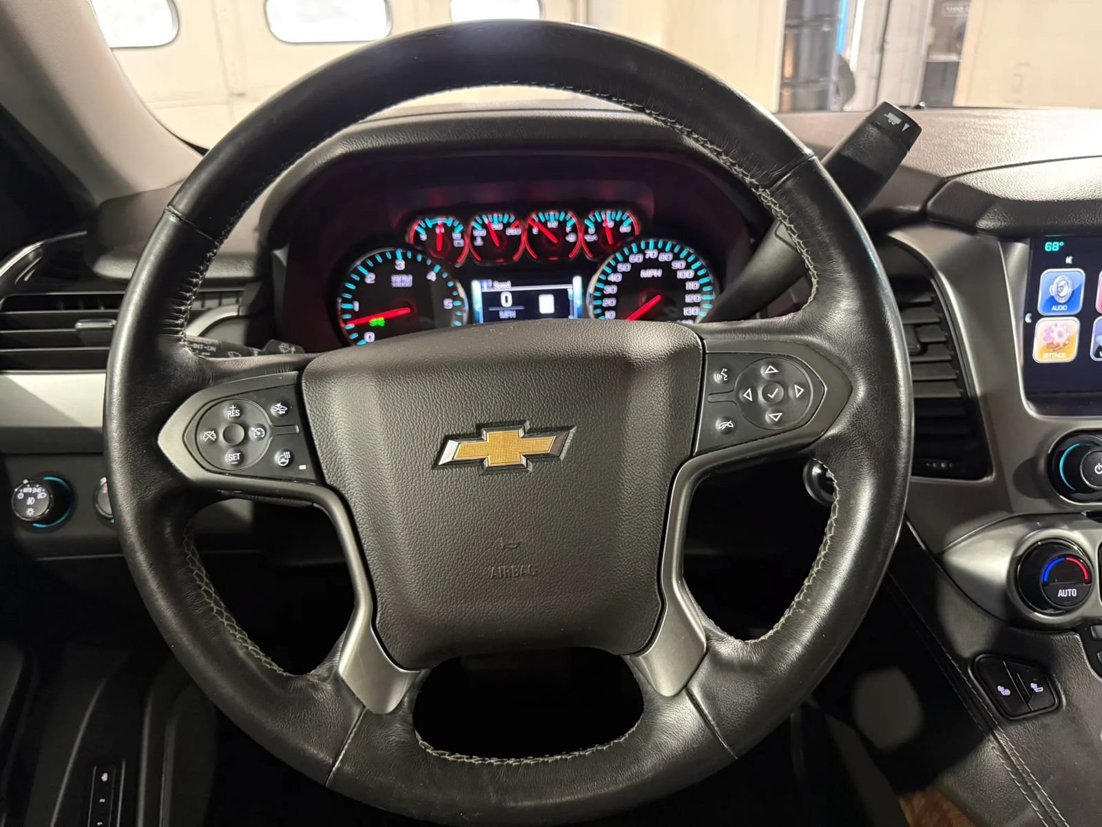 Used 2019 Chevrolet Suburban LT AWD/4WD image 40