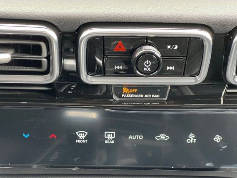 New 2026 Nissan Sentra SV image 4