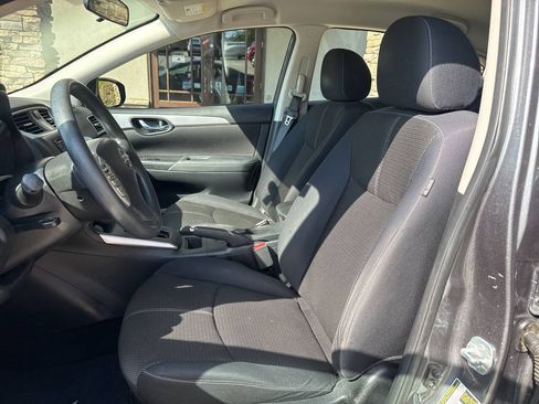 Used 2017 Nissan Sentra S FWD image 11