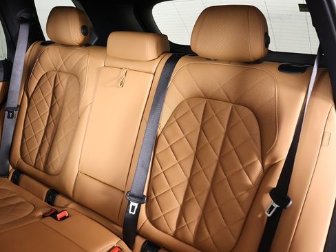 Used 2023 BMW X5 xDrive40i w/ Climate Comfort Package image 33