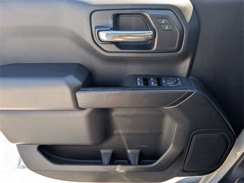 Used 2021 Chevrolet Silverado 1500 Custom Trail Boss image 36