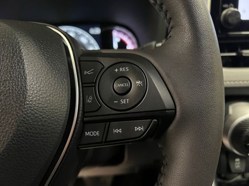 Certified 2025 Toyota RAV4 XLE image 22