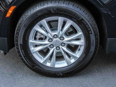 Used 2025 Cadillac XT5 Luxury image 9