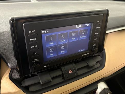 Used 2021 Toyota RAV4 XLE image 26